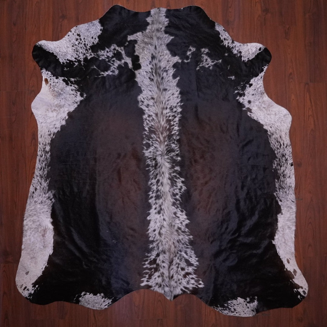 AS Grade Nguni Hide 651 (Tricolor) (L)