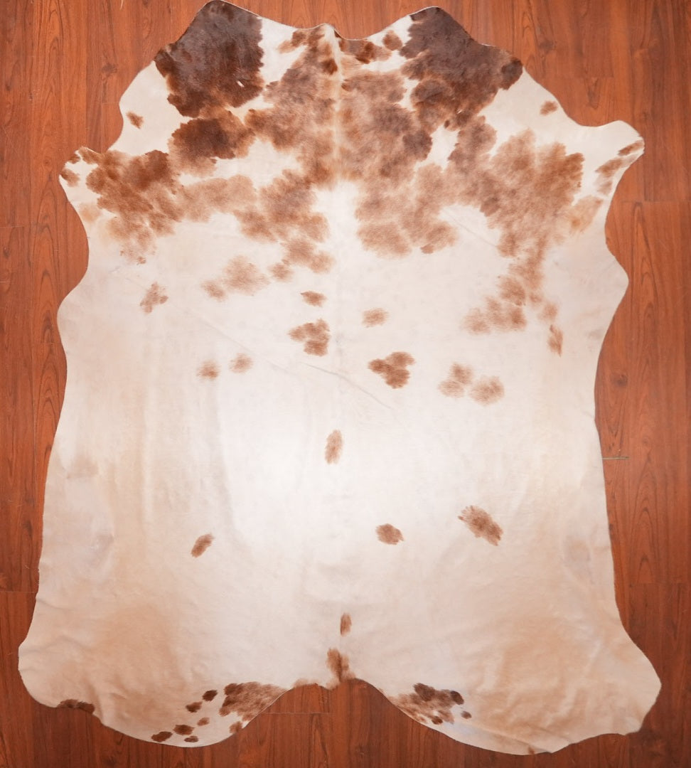 AA Grade Nguni Hide 706 (Brown/White) (XL)