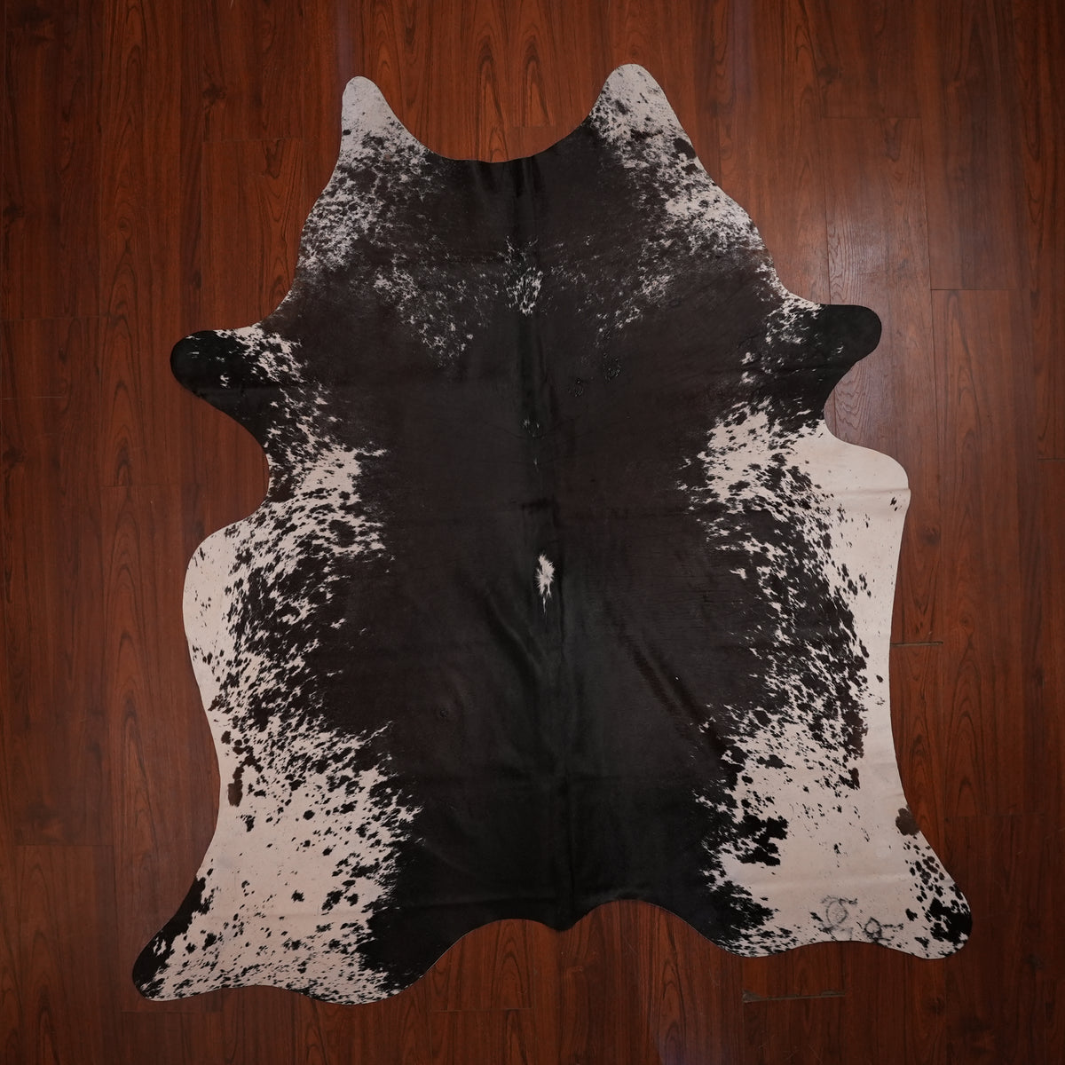 High-Contrast Brown cow hide rug, 218 x 195 cm, genuine cowhide