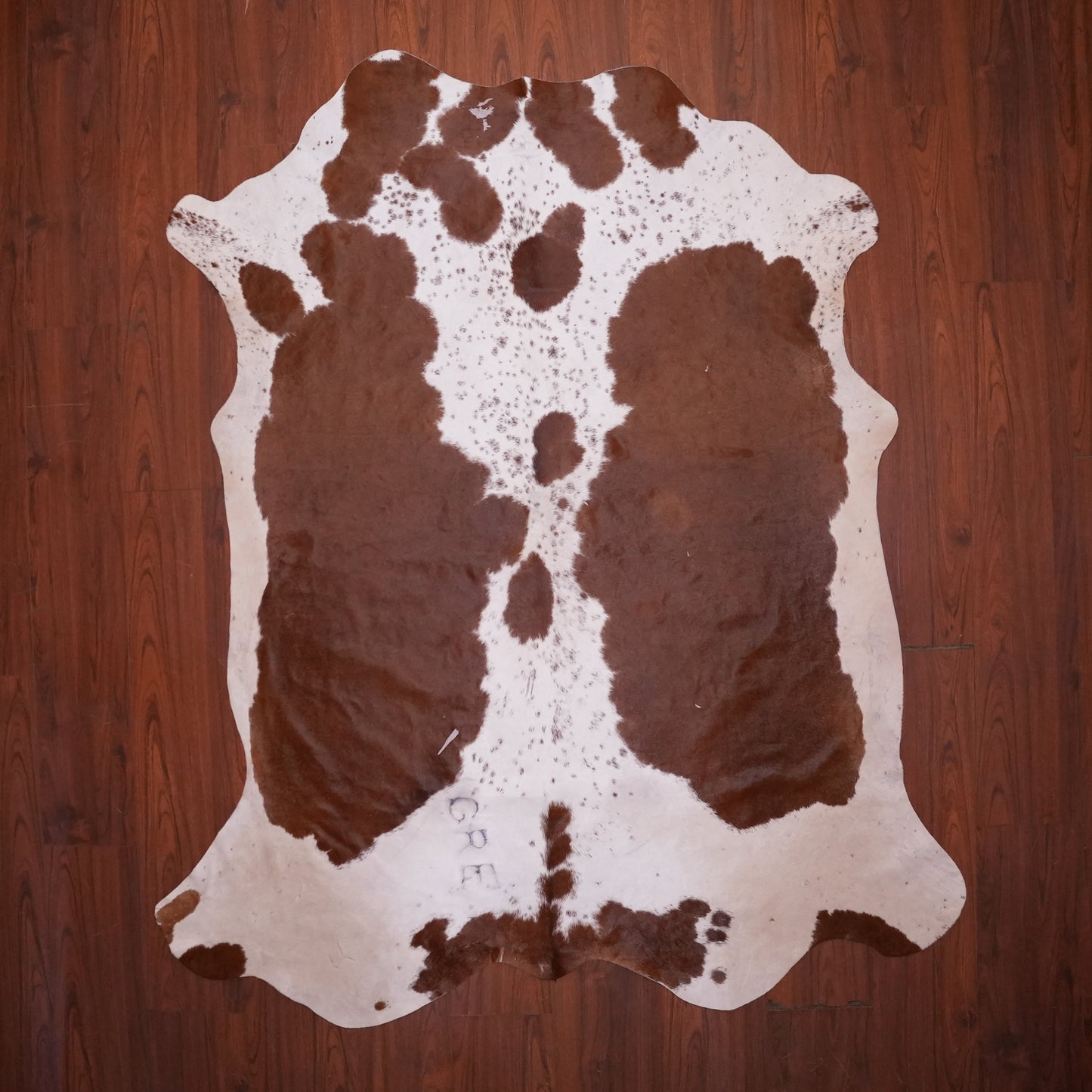 BS Grade Nguni Hide 599 (Brown/White) (L)
