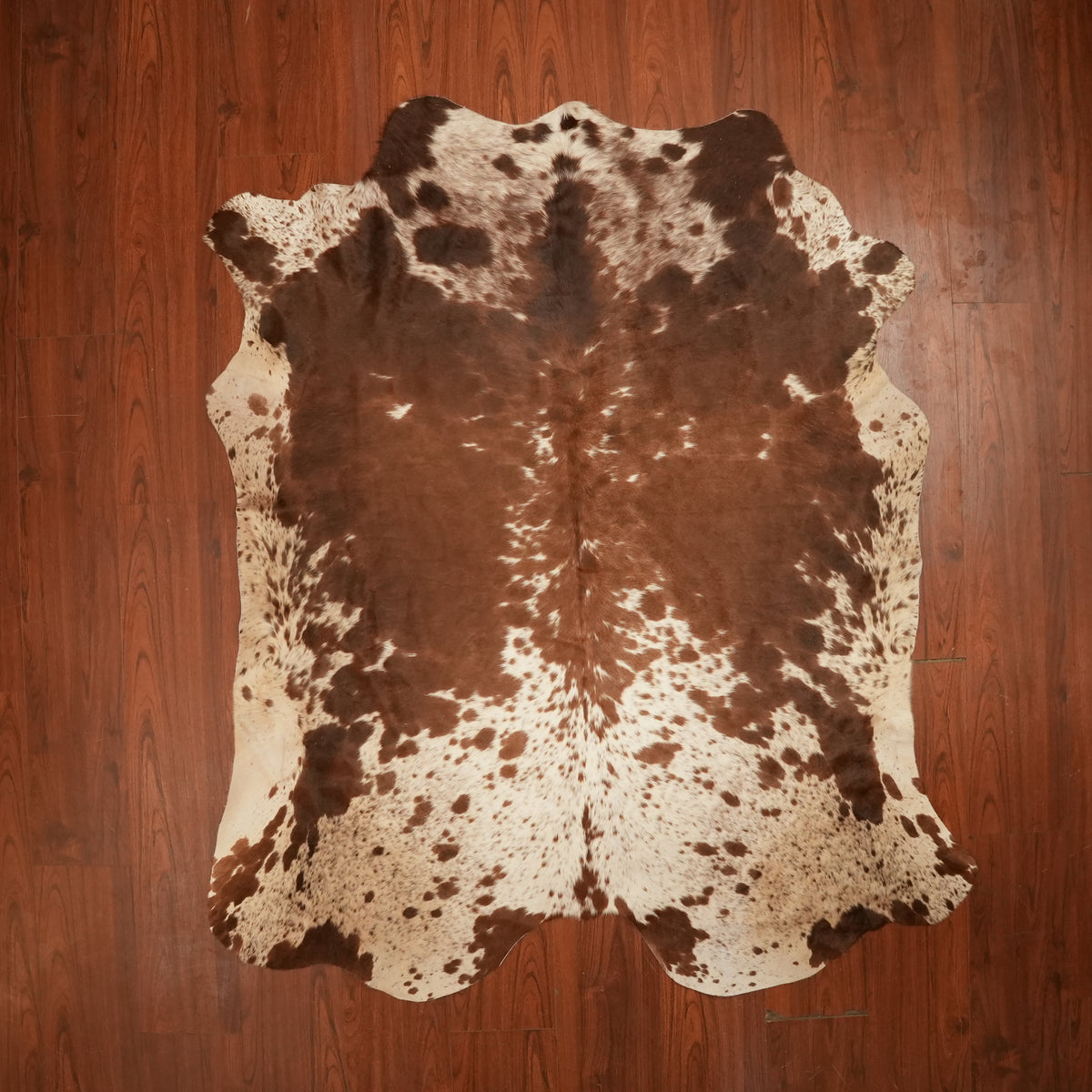 Nguni hide rug in speckled chestnut brown, 209 x 174 cm, genuine Nguni cow hide