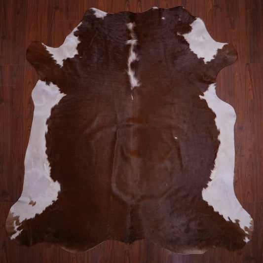 AA Grade Nguni Hide 584 (Brown/White) (L)