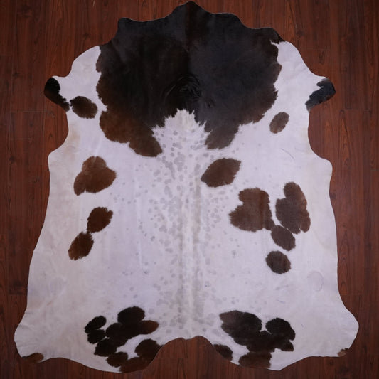 A Grade Nguni Hide 581 (Tricolor) (XL)
