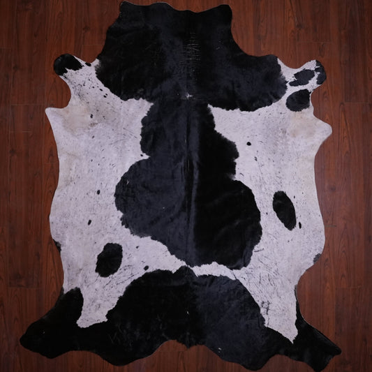 BS Grade Nguni Hide 577 (Black/White) (XL)