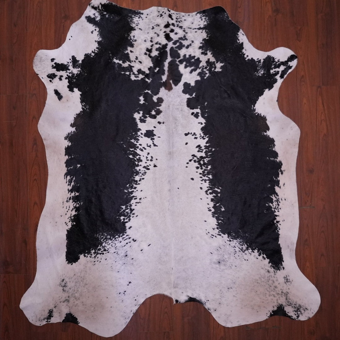 AS Grade Nguni Hide 655 (Tricolor) (L)