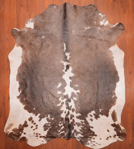 AA Grade Nguni Hide 694 (Brown/White) (L)