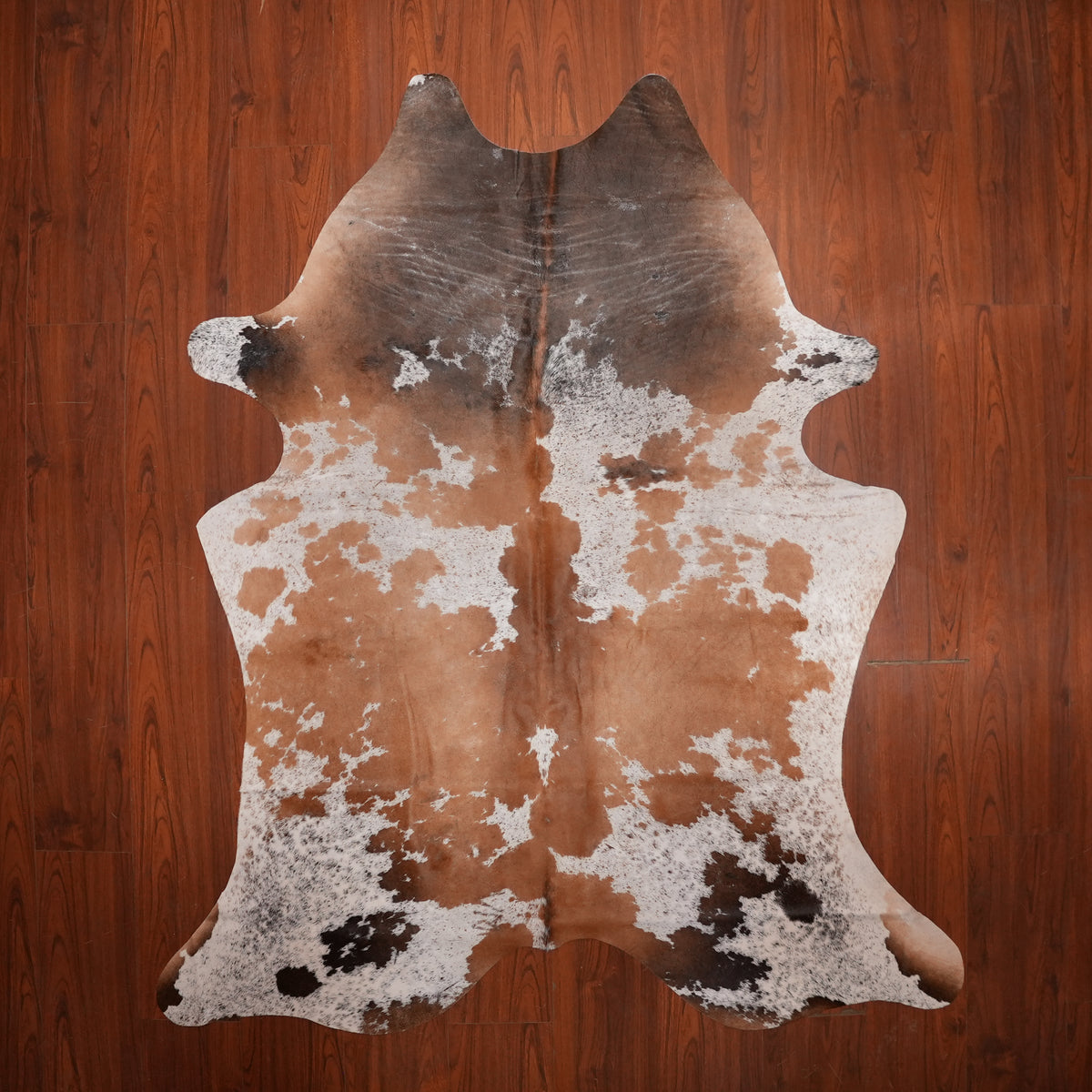 Caramel Splashed Brown cow hide rug, 222 x 186 cm, genuine cowhide