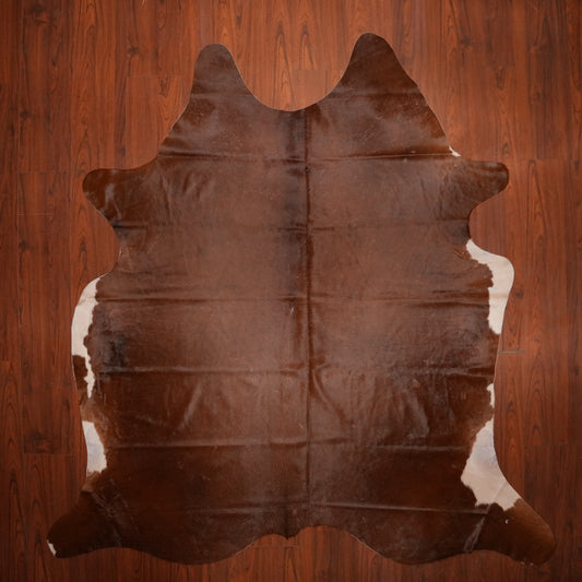 Rich Chestnut Brown cow hide rug, 223 x 221 cm, genuine cowhide