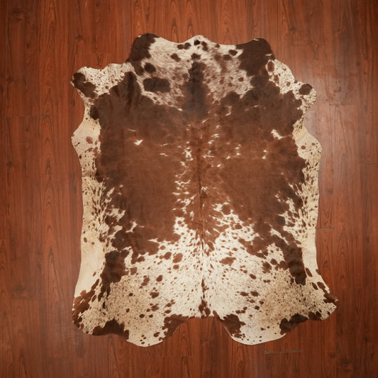 Nguni hide rug in speckled chestnut brown, 209 x 174 cm, genuine Nguni cow hide