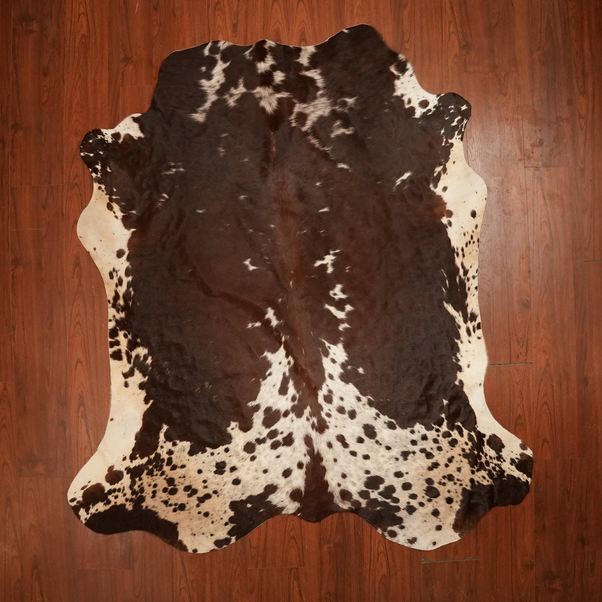 Nguni hide rug in speckled contrast brown, 212 x 194 cm, genuine Nguni cow hide