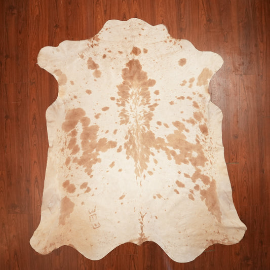 Nguni hide rug in caramel splashed brown, 223 x 203 cm, genuine Nguni cow hide